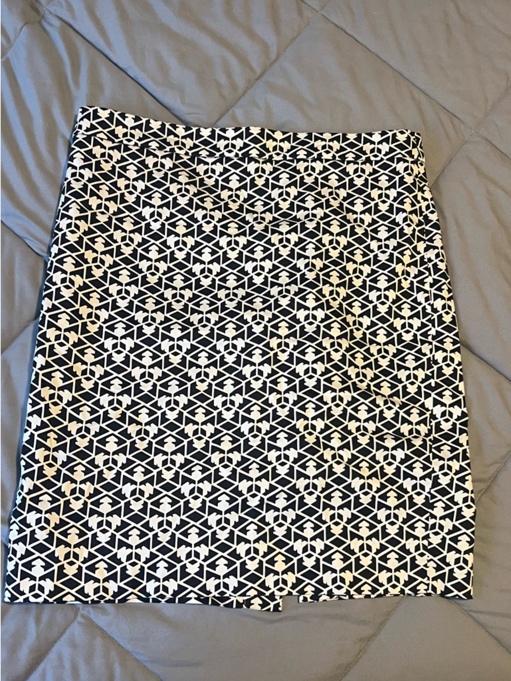 J.Crew Pencil Skirt Size 8 Black White Geometric Print Work Office